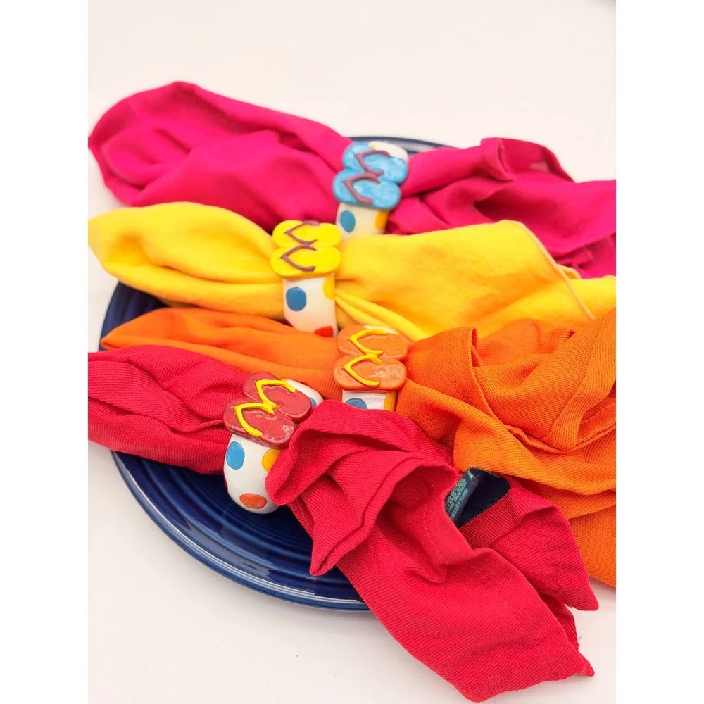 Vintage Style Flip Flop Napkin Rings Set of 4 Polka Dot Beach Summer Decor Multi
